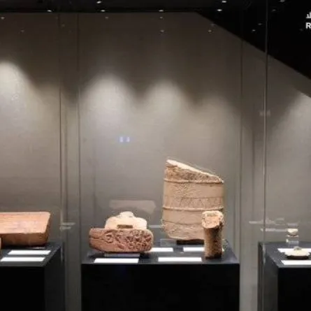 28 قطعة أثرية من العلا تبهر زوار جناح المملكة في معرض إكسبو 2020