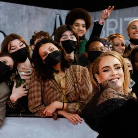 أديل في حفل Brit -الصورة من حسابها في إنستغرام