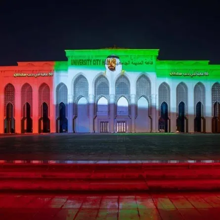 افتتاح مهرجان أضواء الشارقة 2022 تحت شعار أصداء من المستقبل