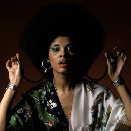 Betty Davis - الصورة من موقع The National