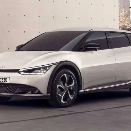 مواصفات سيارة كيا EV6 الكهربائية