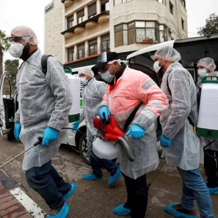 كوفيد19 يتراجع حول العالم لأول مرة منذ نوفمبر. الصورة من Reuters 