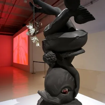 كل شيء مباح في الحلم والحرب - الصورة من حساب بينالي الدرعية على تويتر