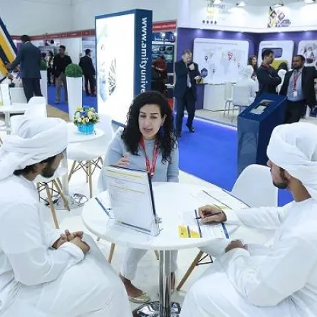 جتكس ينطلق في مركز دبي التجاري العالمي. الصورة من "وام"