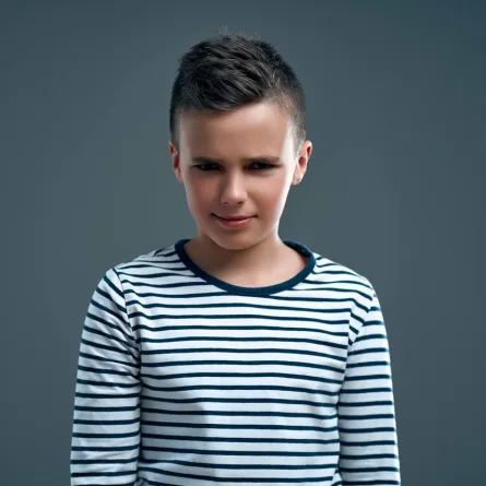 التعامل مع الأطفال العنيدين 