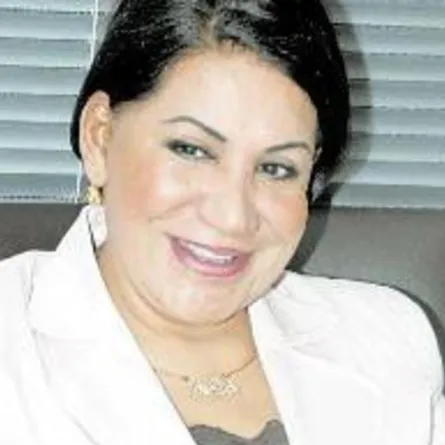 سعاد عبدالله  - الصورة من حسابها الرسمي على تويتر