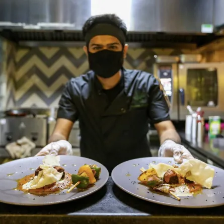 الدورة التاسعة من مهرجان دبي للمأكولات تنطلق في مايو 2022