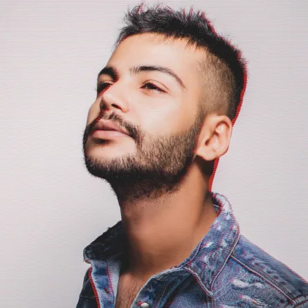 فيصل فريد- الصورة من حسابها على الانستغرام