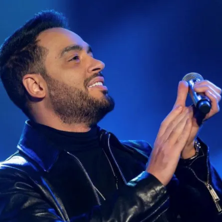 رامي جمال - الصورة من حساب شركة بنش مارك على الانستغرام