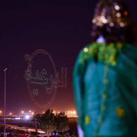 سماء الرياض تتزين باللوحات الضوئية - الصورة من واس