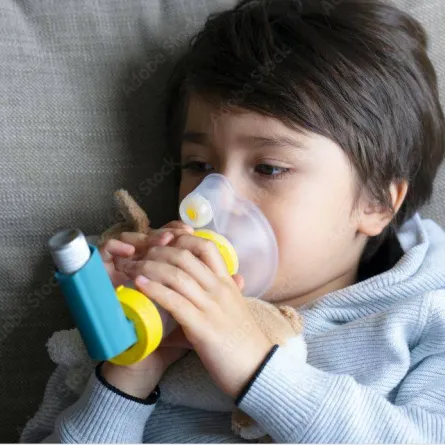 صورة لطفل مصاب بمشاكل التنفس