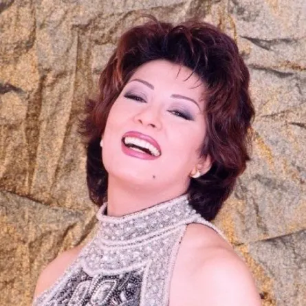 سماح أنور - الصورة من حسابها على الفيس بوك