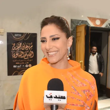 النجمة حنان مطاوع خلال لقائها بكاميرا سيدتي - الصورة خاصة بسيدتي