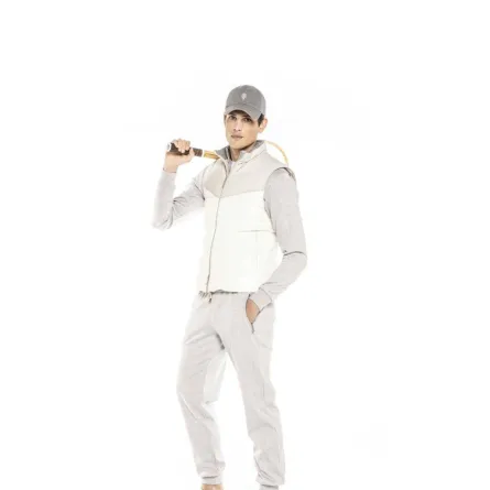 إطلالات كاجوال ومريحة للرجل