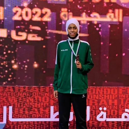 لاعبة المنتخب السعودي للتايكوندو دنيا أبوطالب -الصورة من حساب الاتحاد السعودي للتايكوندو على تويتر