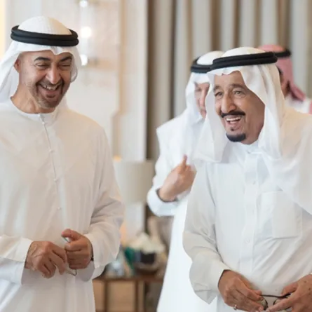 الملك سلمان مع الشيخ محمد بن زايد- الصورة من وام