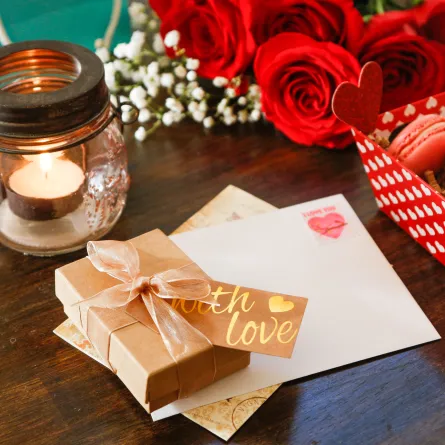 هدية الزوج في يوم الحب لزوجته