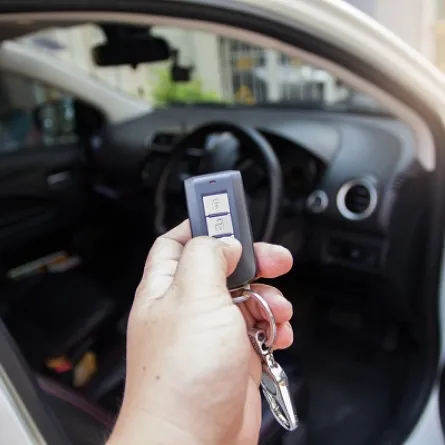استخدام التكنولوجيا لسرقة السيارات الحديثة