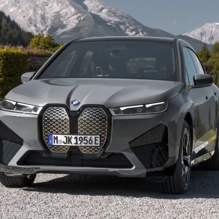 سيارة العام 2022 للسيدات