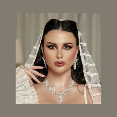 مكياج للعيون الصغيرة من مضاوي الحربي -الصورة من حسابها على الانستغرام