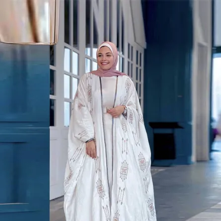 العباية المطرزة من اية فوزي