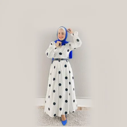 حنان محمد بفستان فضفاض