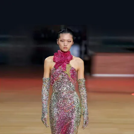 موديلات فساتين سهرة ترتر لربيع 2022 من إيلي صعب  Elie Saab