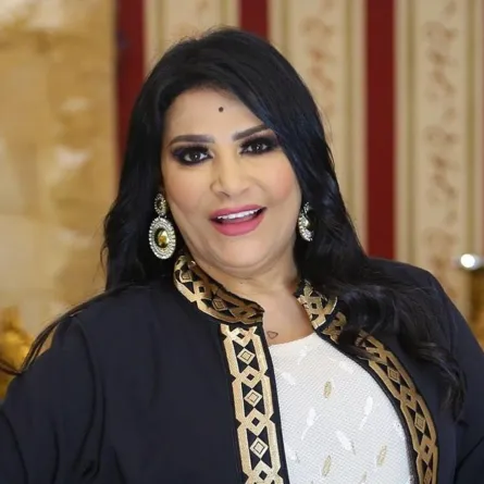 الفنانة بدرية طلبة - صورة من حسابها على موقع " انستغرام "