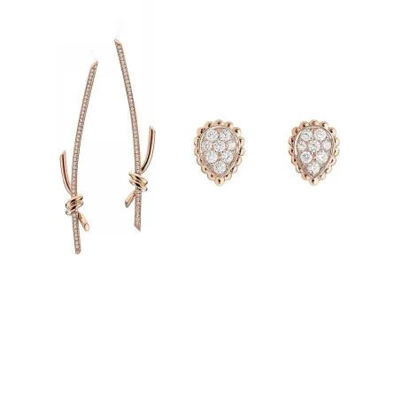 أقراط ذهب وردي مُرصّعة بالألماس تناسب إطلالتكِ