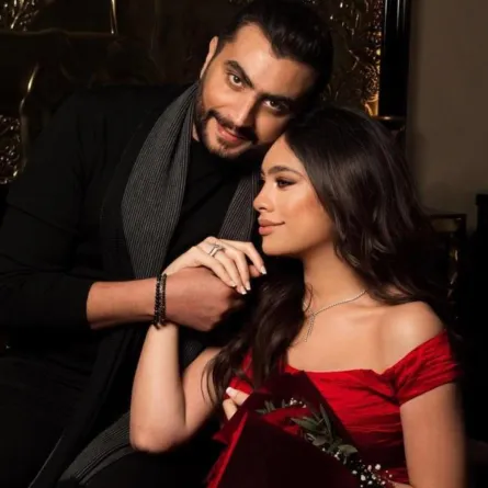 هاجر أحمد وزوجها - الصورة من حسابها على انستغرام