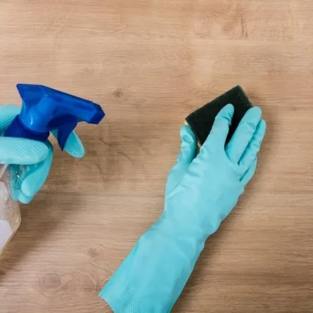 مكوّنات في مطبخك لعلاج خدوش الخشب