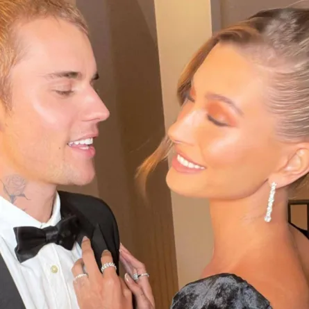 جاستين بيبر وهايلي - الصورة من حساب هايلي على انستغرام