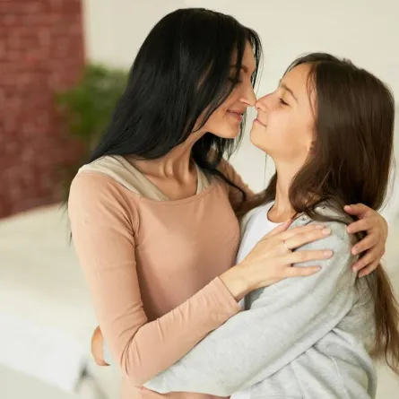 صورة لأم وابنتها