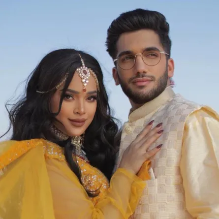 مشاعل الشحي وزوجها أحمد خميس - الصورة من حسابها أحمد خميس الرسمي على إنستغرام