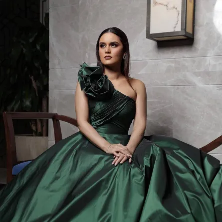 رشا مهدي - الصورة من صفحتها الرسمية على الفيس بوك