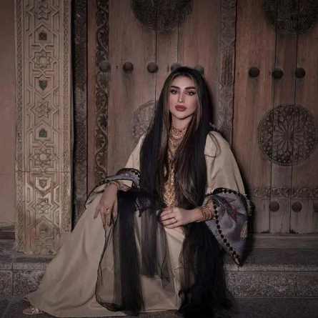 أمل الأنصاري - الصورة من حسابها الرسمي على إنستغرام