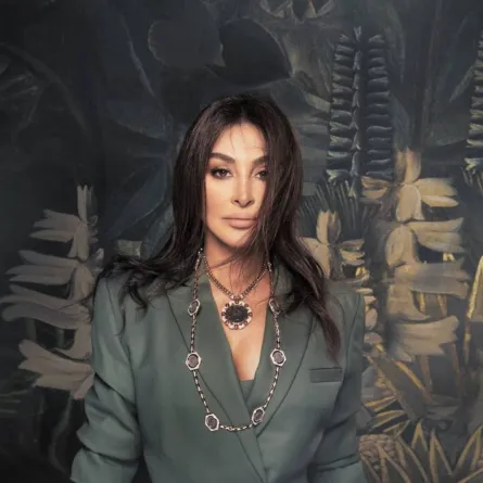 إليسا - الصورة من صفحتها على الفيس بوك