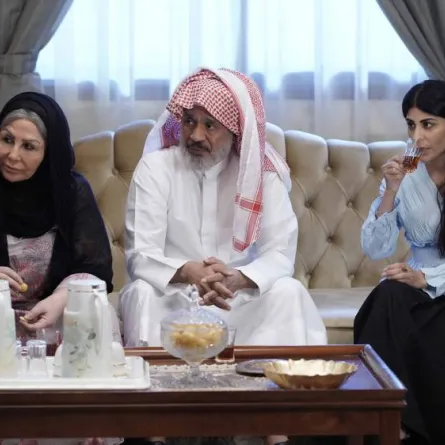 زارا البلوشي، عبد العزيز سكرين وليلى سلمان - الصورة من المركز الاعلامي للام بي سي