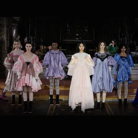 أسبوع الموضة في لندن