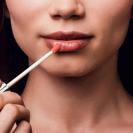 غلوس صنع يديك