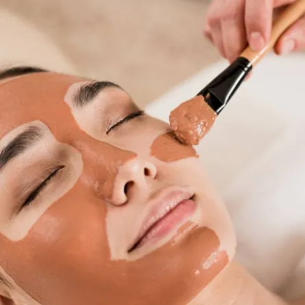 قناع القرفة للبشرة