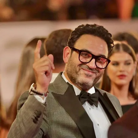 أكرم حسني - الصورة من حسابه الرسمي على إنستغرام