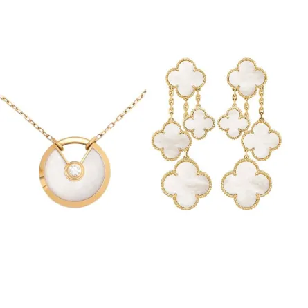 مجوهرات باللون الأبيض لصيف 2022