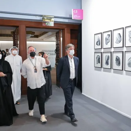 لطيفة بنت محمد بن راشد تفتتح معرض "آرت دبي"- الصورة من وام