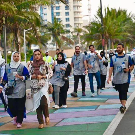 أمانة جدة تنفذ حملة توعية الوقاية من سرطان القولون بالواجهة البحرية