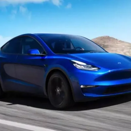 تسلا ترد على الاتهامات الموجهة ضد أنظمة القيادة الذاتية المثيرة للجدل