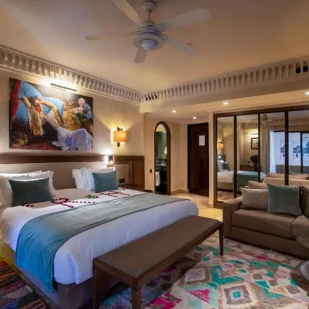 أجواء شرقية في أفخم فنادق مراكش العصرية