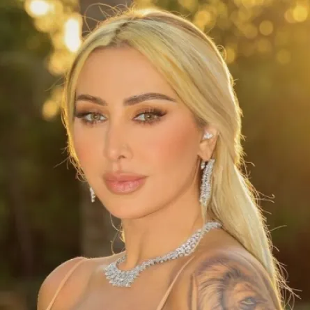 جويل مردينيان  تحتفل بزواجها للمرة الثانية - الصورة من حسابها على انستغرام