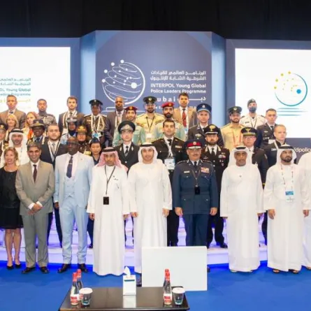 فريق علمي من شرطة دبي يخترع بصمة وراثية ذكرية جديدة - الصورة من وام