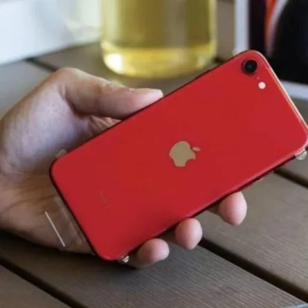 تعرف على سبب توقف عمليات إنتاج هواتف آيفون وأجهزة آيباد في الصين